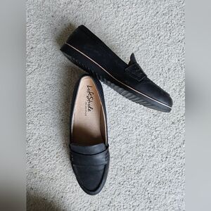 Life Stride Black Sleek Loafer Women's Flat Shoe